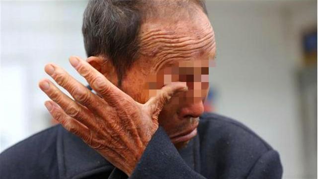 老人状告孩子不养老，最后败诉网友一片叫好，这种父母不值得同情
